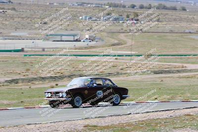 media/Feb-18-2023-Alfa Club (Sat) [[3177814e76]]/Intermediate and Novice/Session 2 (Turn 6)/